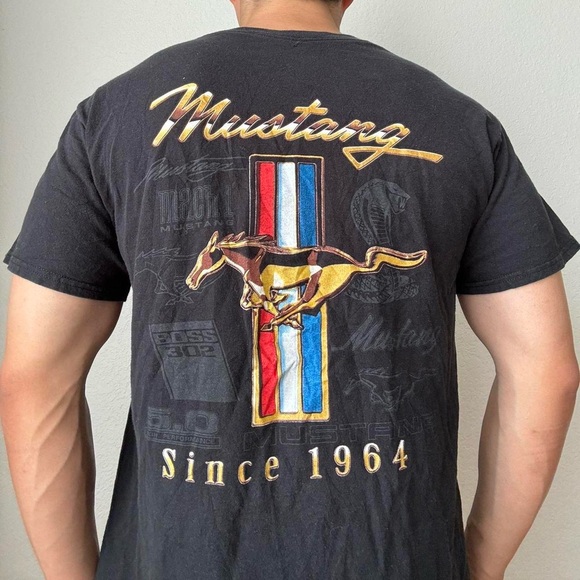 Ford Mustang Anniversary Logo Black Graphic T-Shirt for Men - Picture 4 of 5